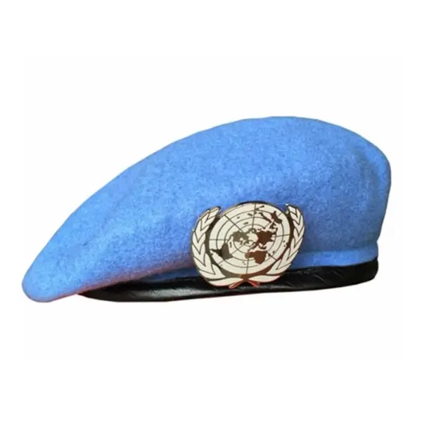 Baret Verenigde naties met embleem