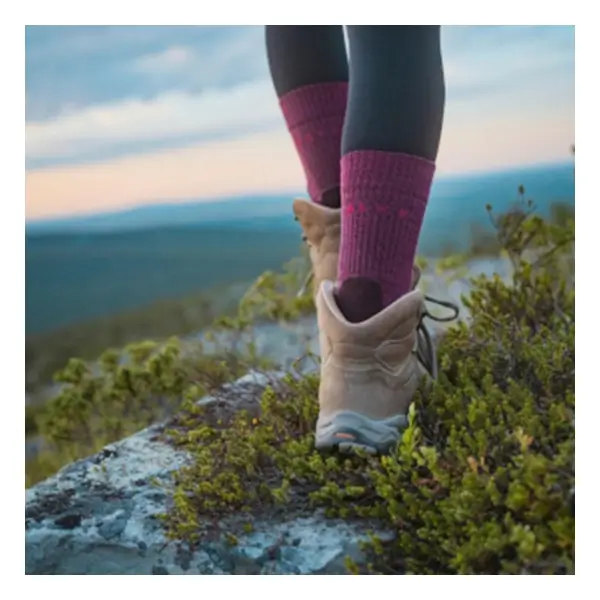 Dames wandelsokken Falke tk2 wool sfeer 2